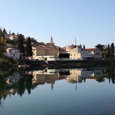 Hotel Mb Metkovic Luaran gambar
